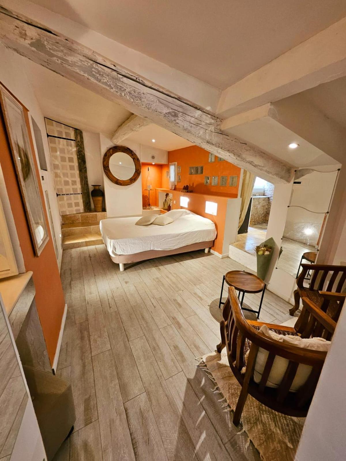 Suite Lou Peiro Cotignac Εξωτερικό φωτογραφία