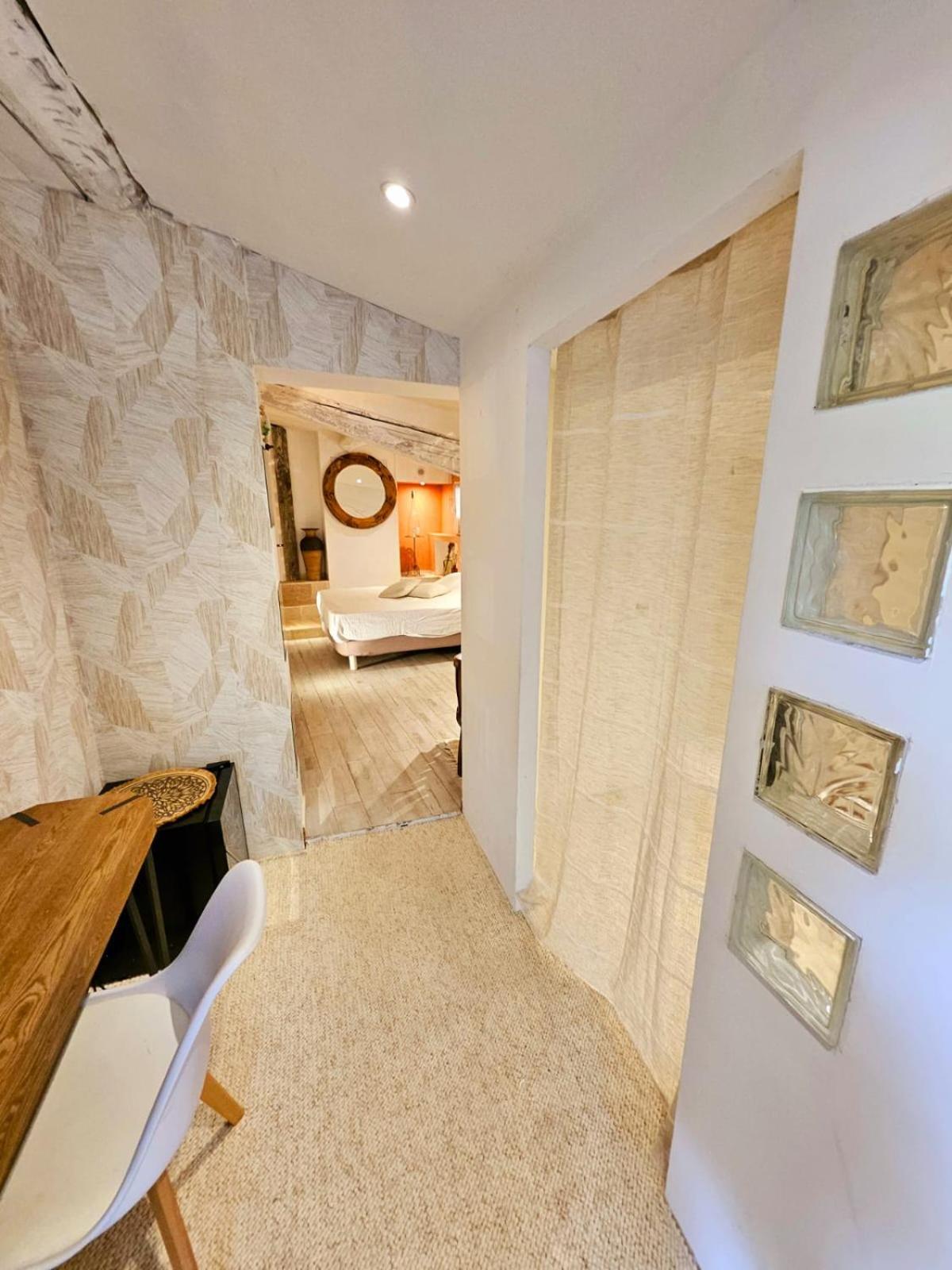 Suite Lou Peiro Cotignac Εξωτερικό φωτογραφία